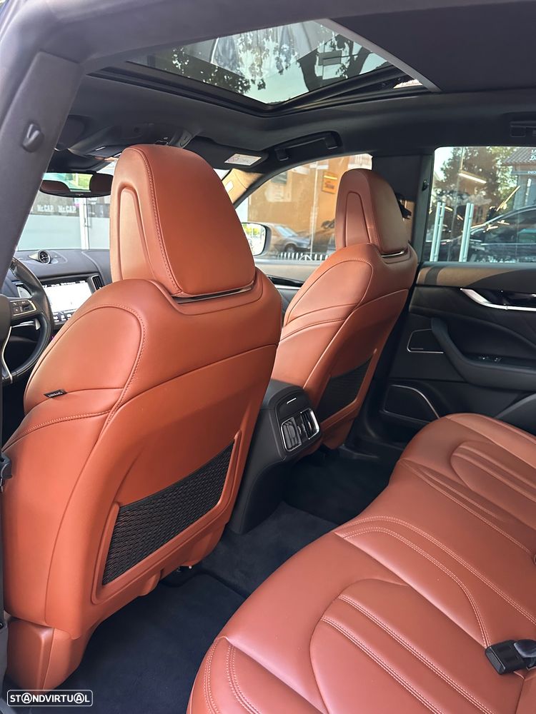 Maserati Levante 3.0 V6 Gransport - 18