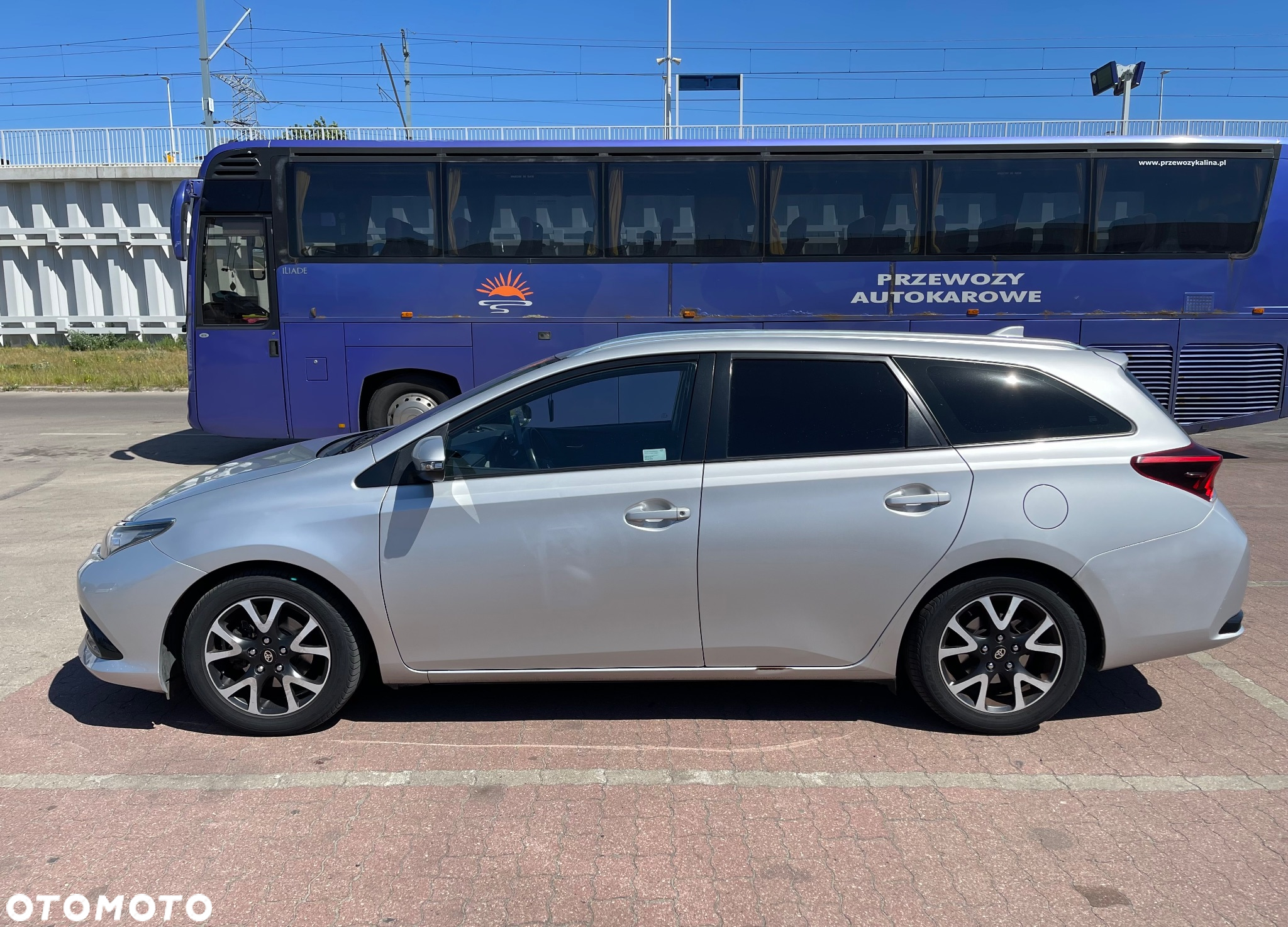 Toyota Auris - 25