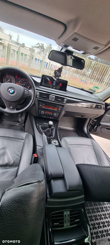 BMW Seria 3 - 33