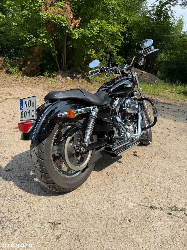 Harley-Davidson Sportster Custom 1200C - 4