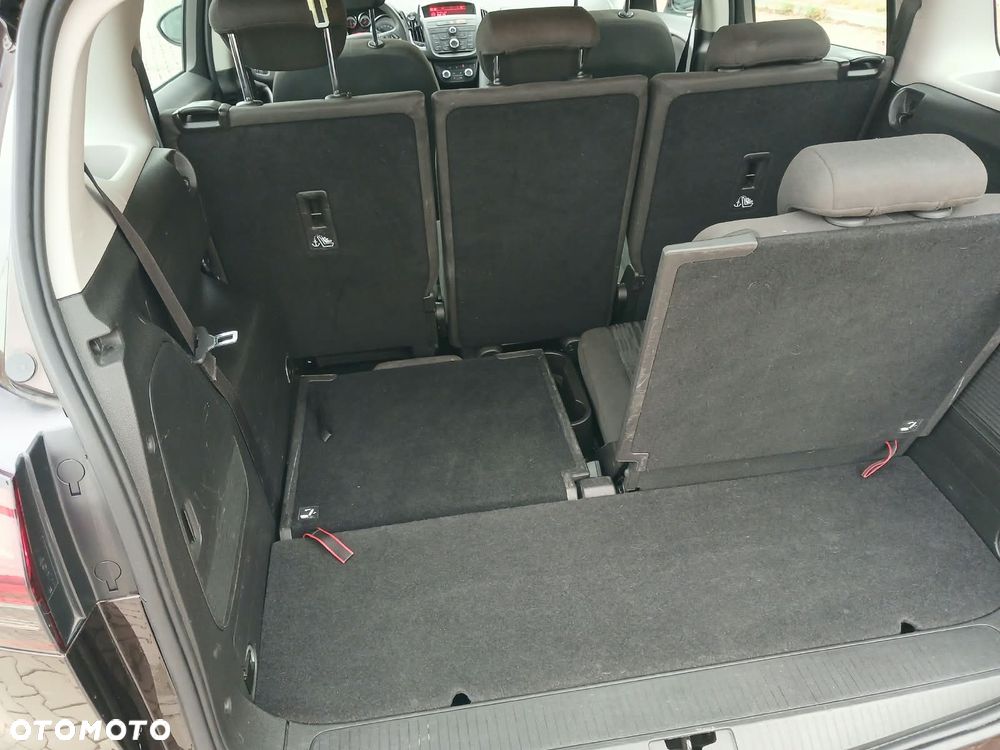 Opel Zafira Tourer 1.4 Turbo Business Innovation - 10