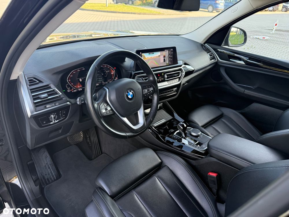 BMW X3 xDrive20d mHEV - 8