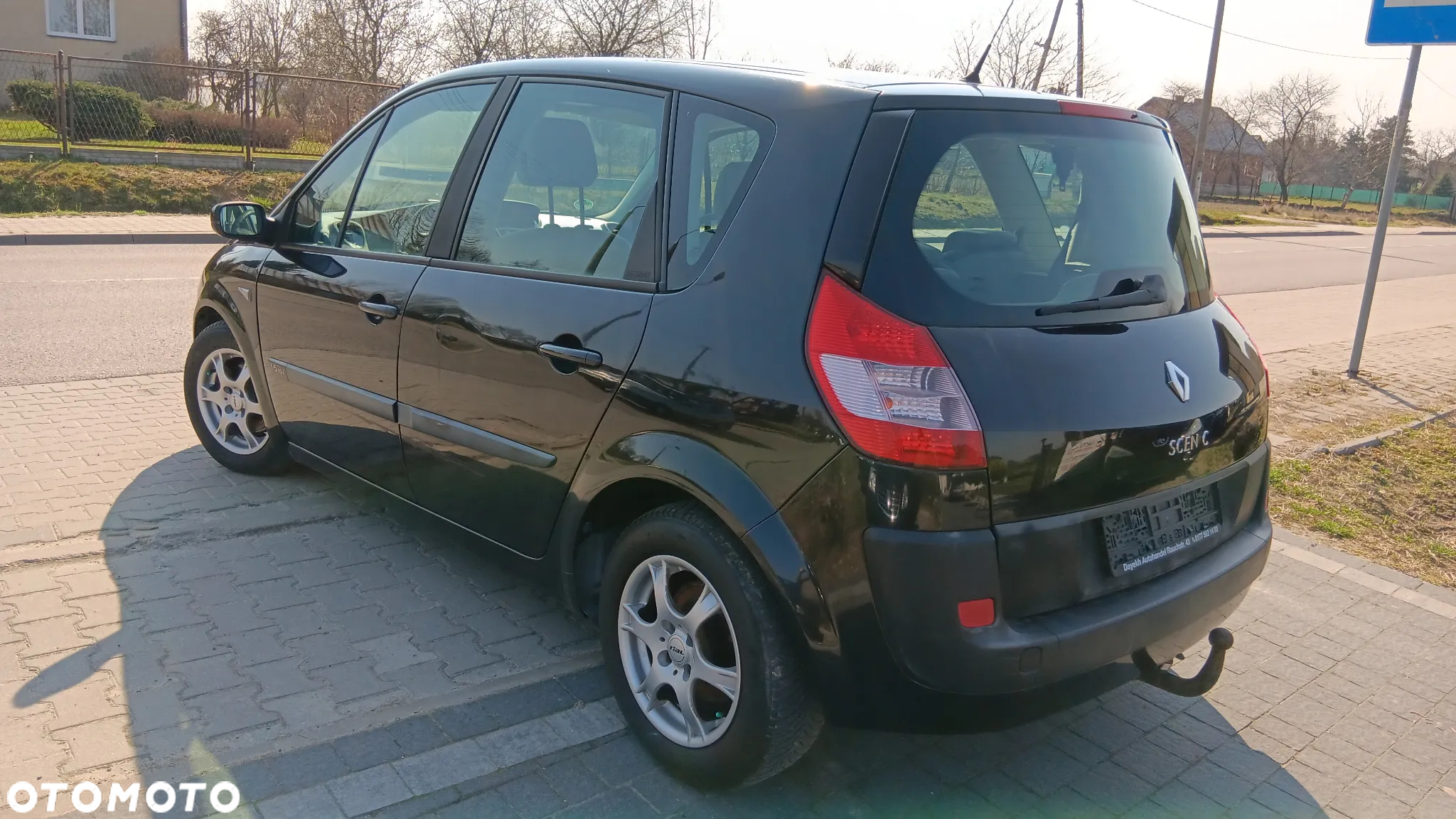 Renault Scenic 1.6 16V Authentique - 10
