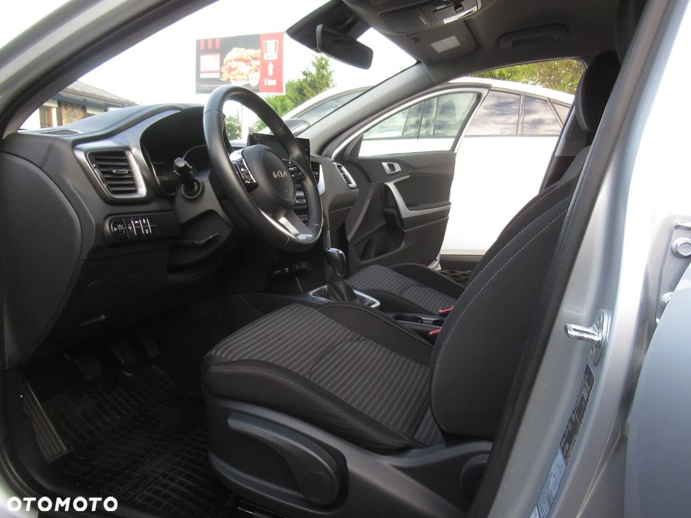 Kia Ceed 1.5 T-GDI M - 5