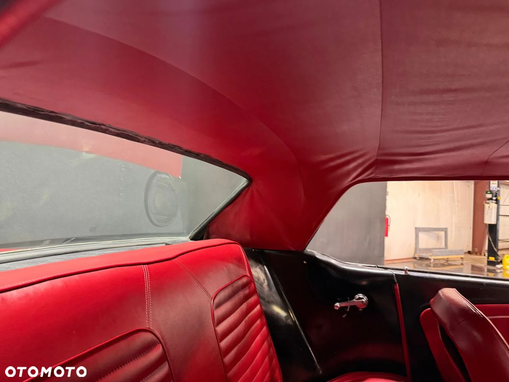 Ford Mustang - 10