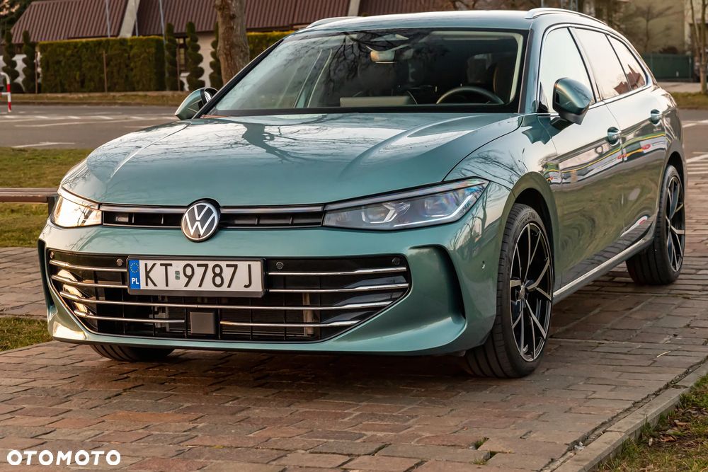 Volkswagen Passat 1.5 TSI EVO Elegance DSG - 1