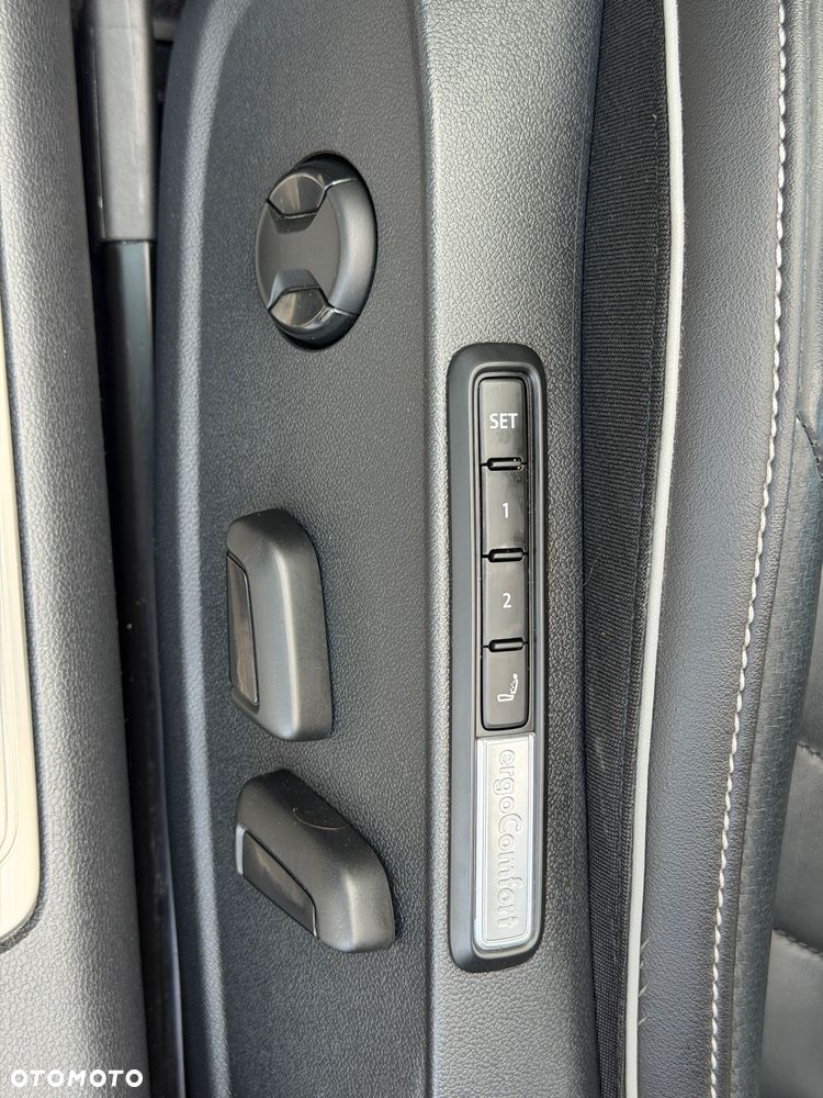 Volkswagen Arteon 2.0 TDI SCR 4Motion DSG R-Line - 22
