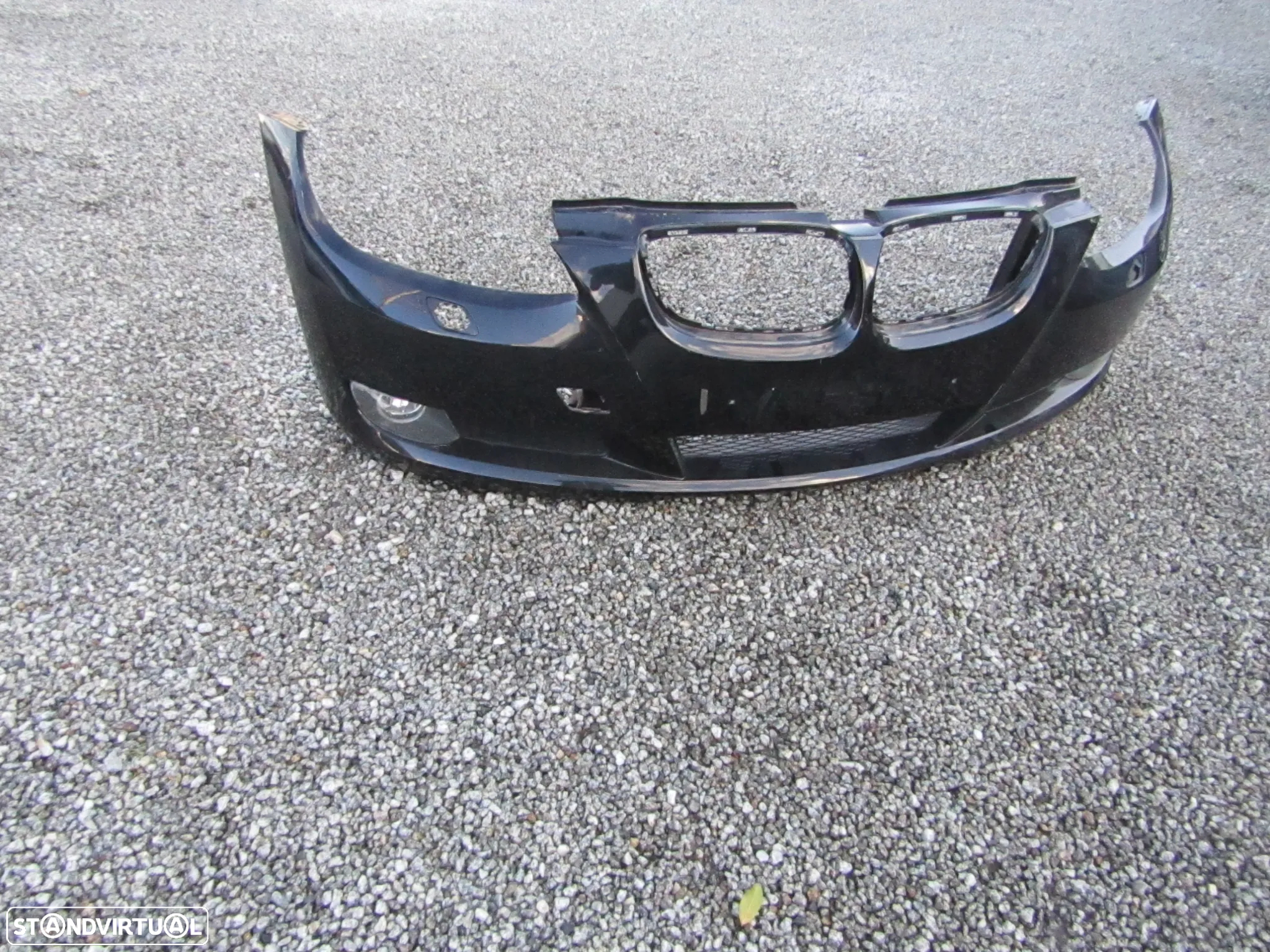 Para-choques frente BMW E92  C/farois de nevoeiro,  Original (ver descrição) - 3