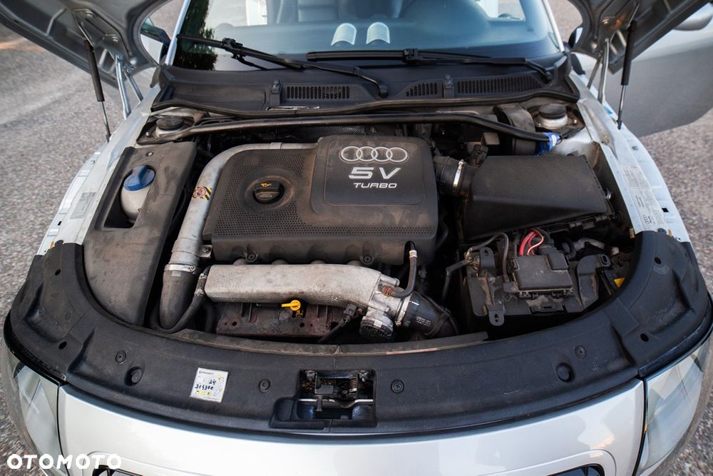 Audi TT Coupé - 18