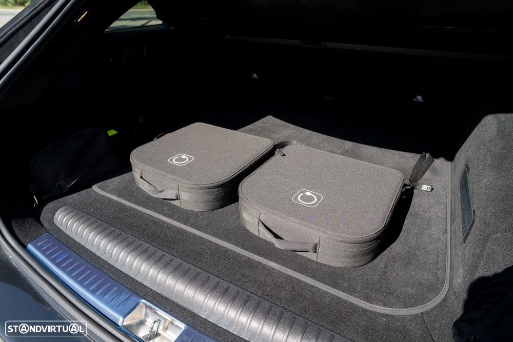 Mercedes-Benz E 300 e Station - 52