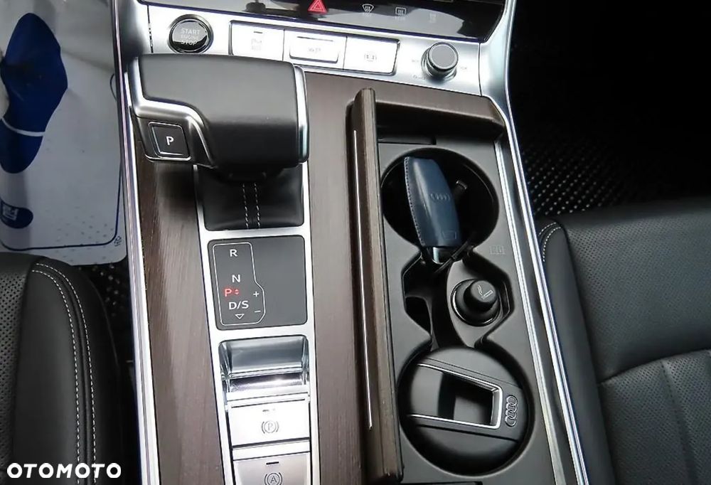 Audi A7 Sportback - 12