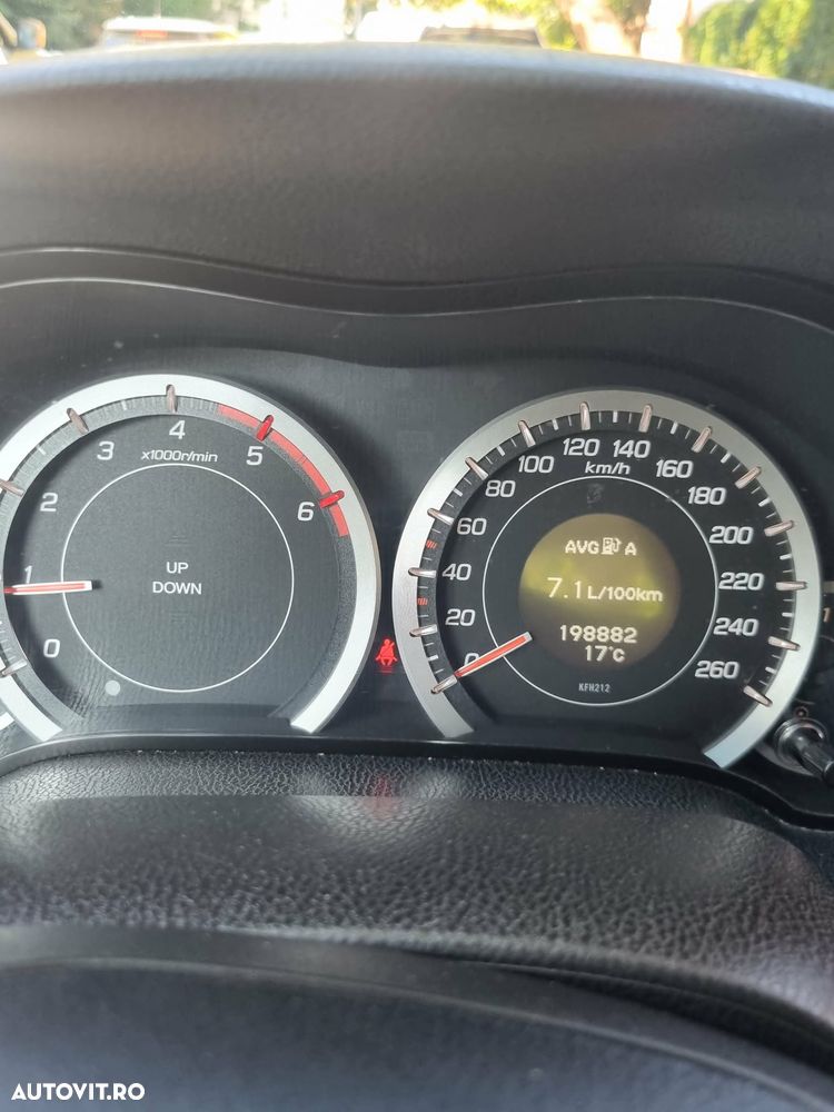 Honda Accord 2.2 i-DTEC Elegance - 7