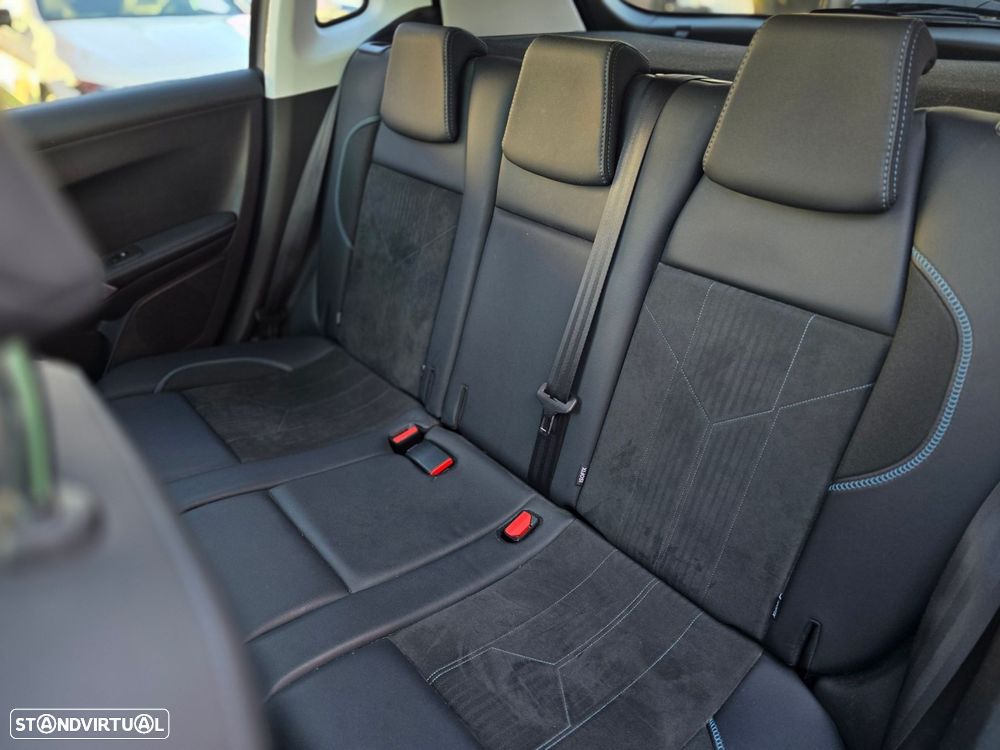 Peugeot 2008 1.2 PureTech Crossway - 21