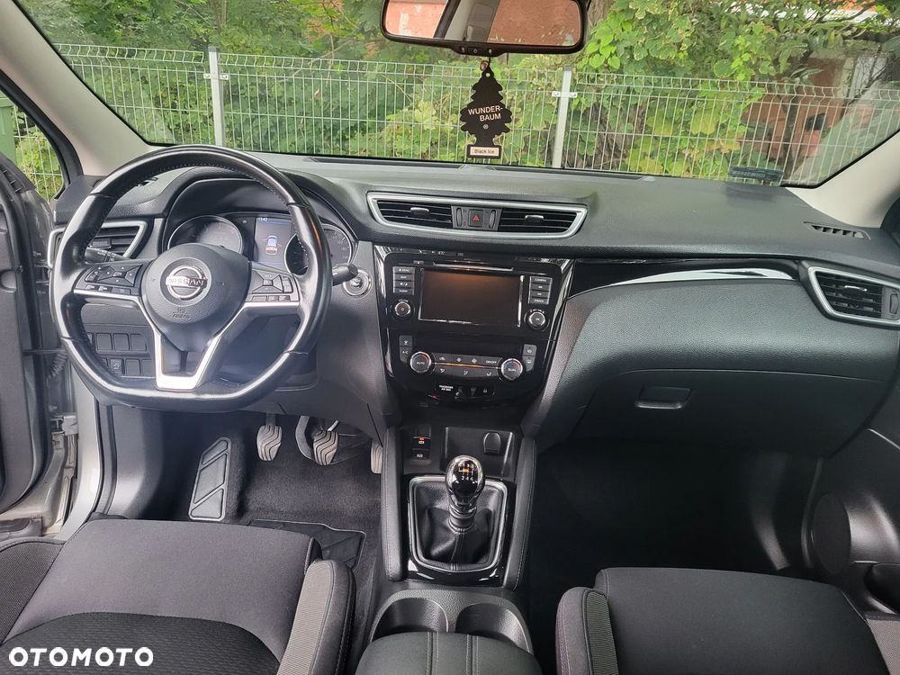 Nissan Qashqai 1.3 DIG-T N-Connecta - 15
