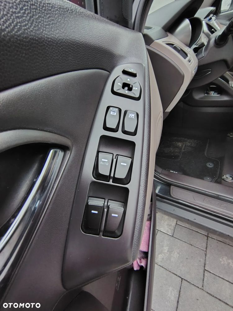 Hyundai ix35 2.0 CRDi 4WD Premium - 29