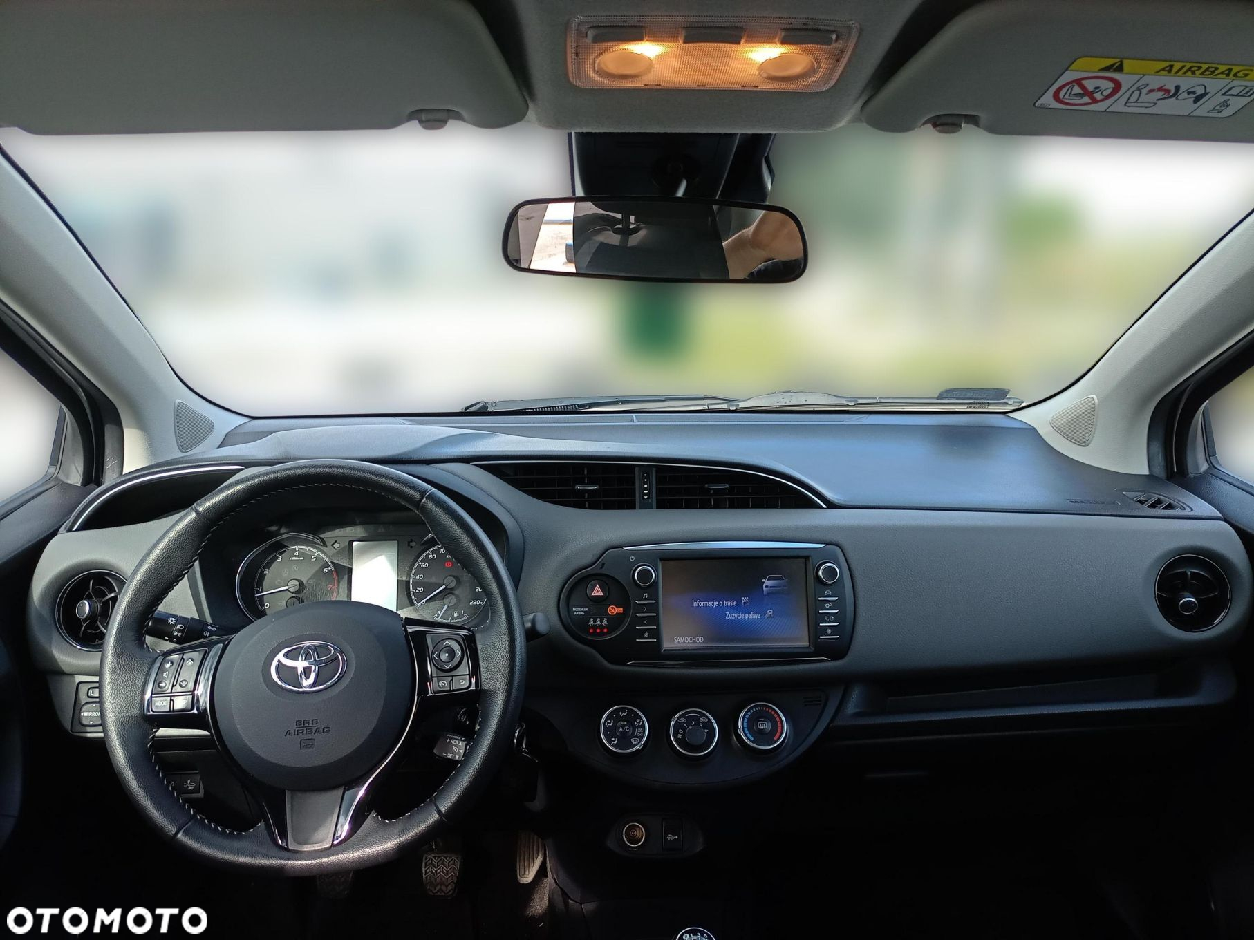 Toyota Yaris - 2