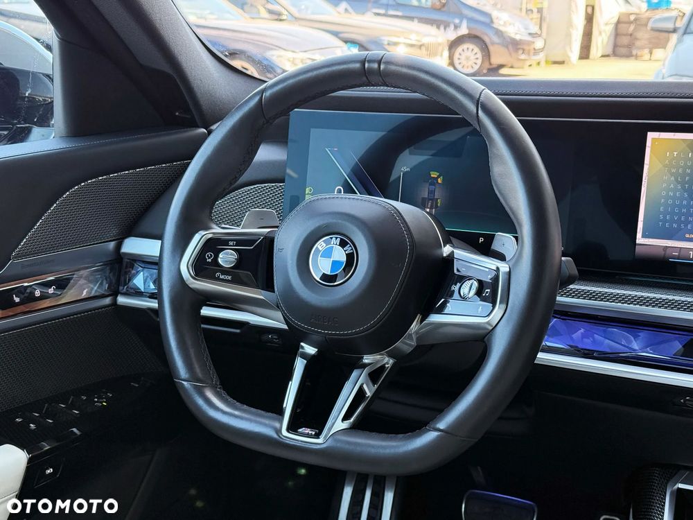 BMW Seria 7 740d xDrive mHEV sport - 16
