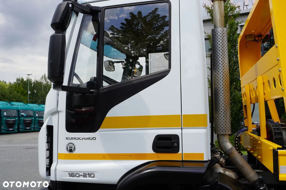 Iveco Eurocargo 160-210 / 75,000 km! / Opuszczana laweta OMARS / Widelec - 24
