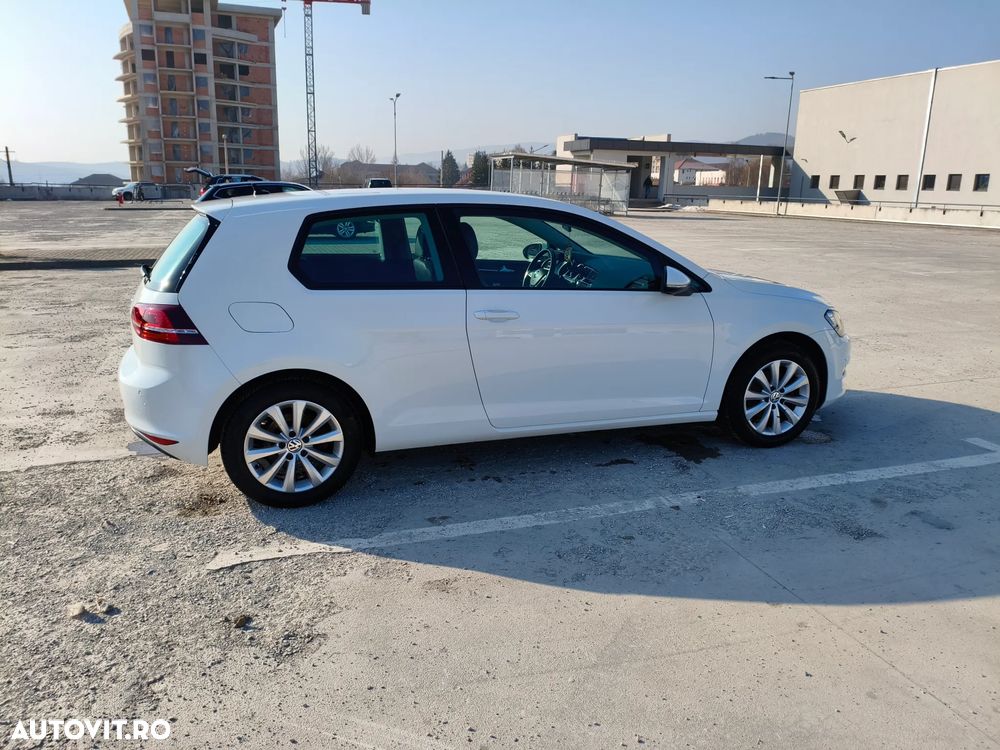 Volkswagen Golf 2.0 TDI (BlueMotion Technology) Highline - 9