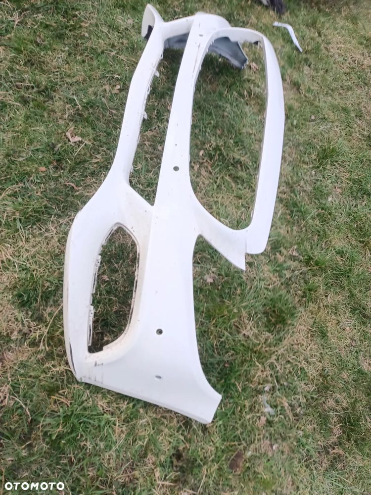 Mercedes W205 A205 C-Klasa zderzak przód przedni