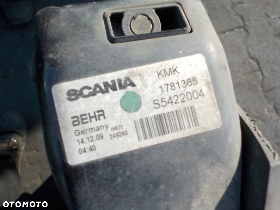 SCANIA R XPI CHŁODNICA WODY - 2