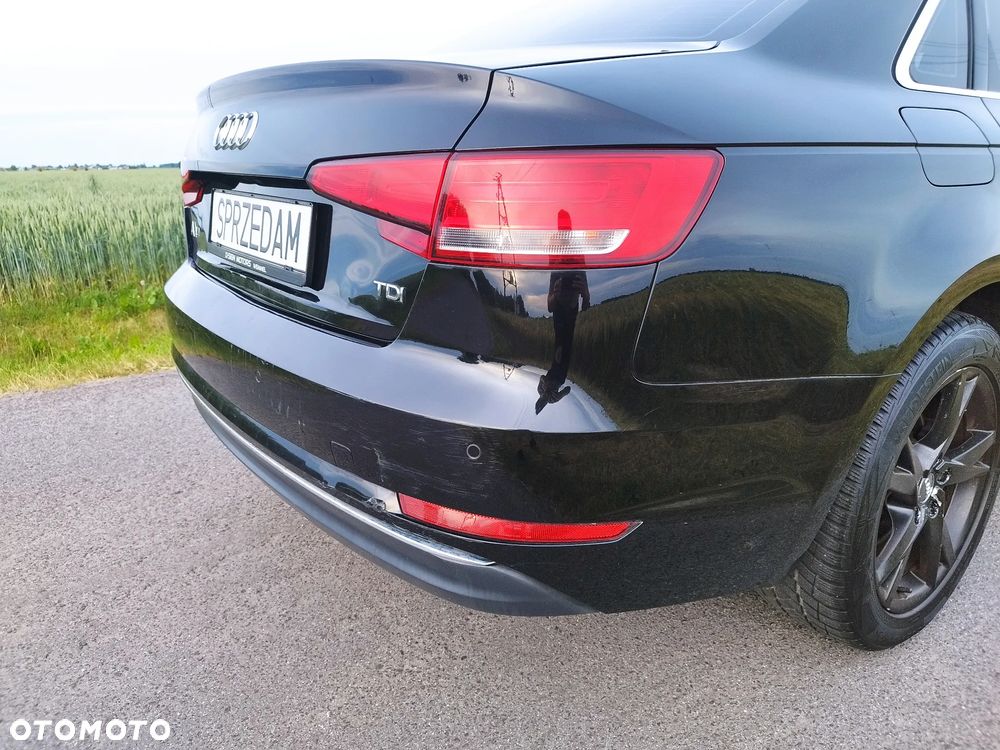 Audi A4 Limousine 2.0 TDI DPF clean diesel Ambiente - 8