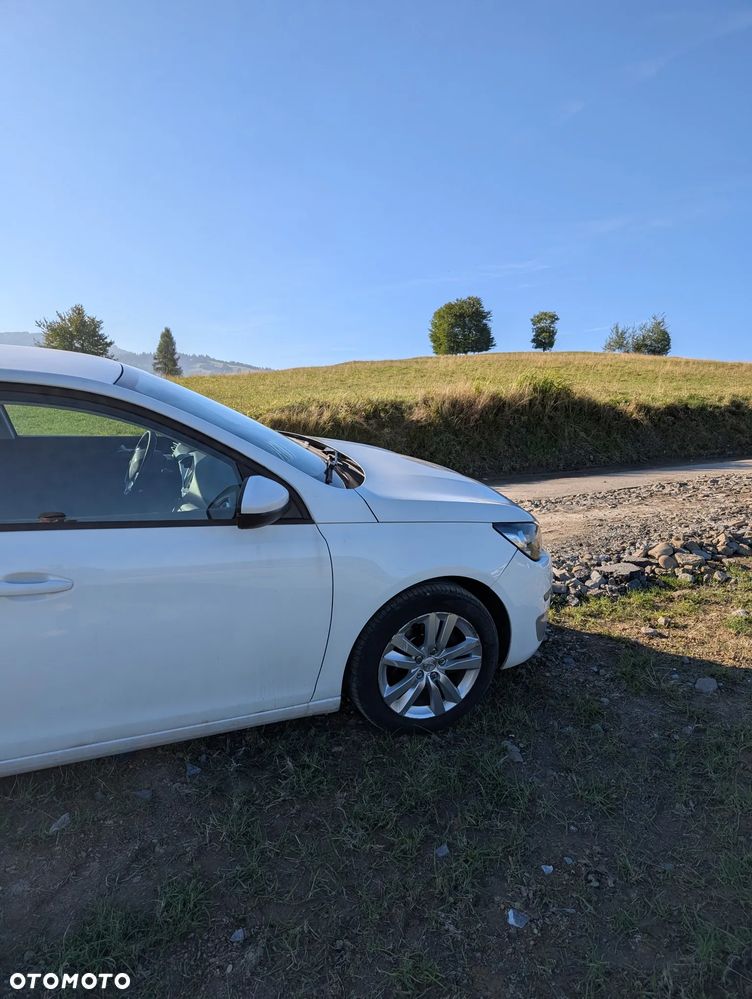 Peugeot 308 1.6 BlueHDi Active S&S EAT6 - 22
