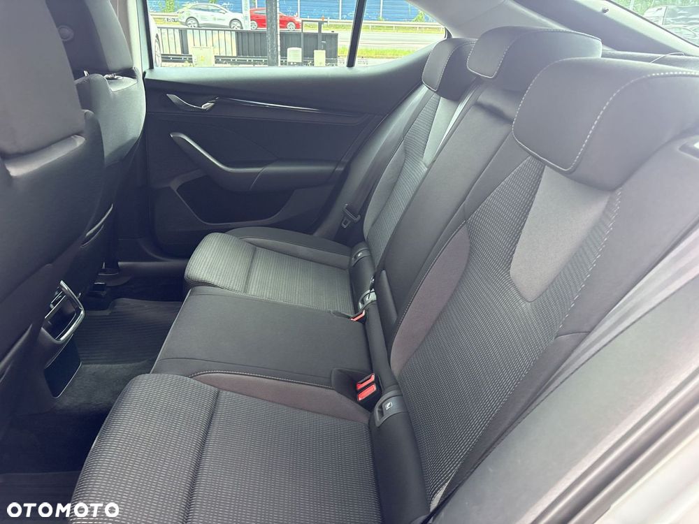 Skoda Octavia 1.5 TSI ACT Ambition - 16