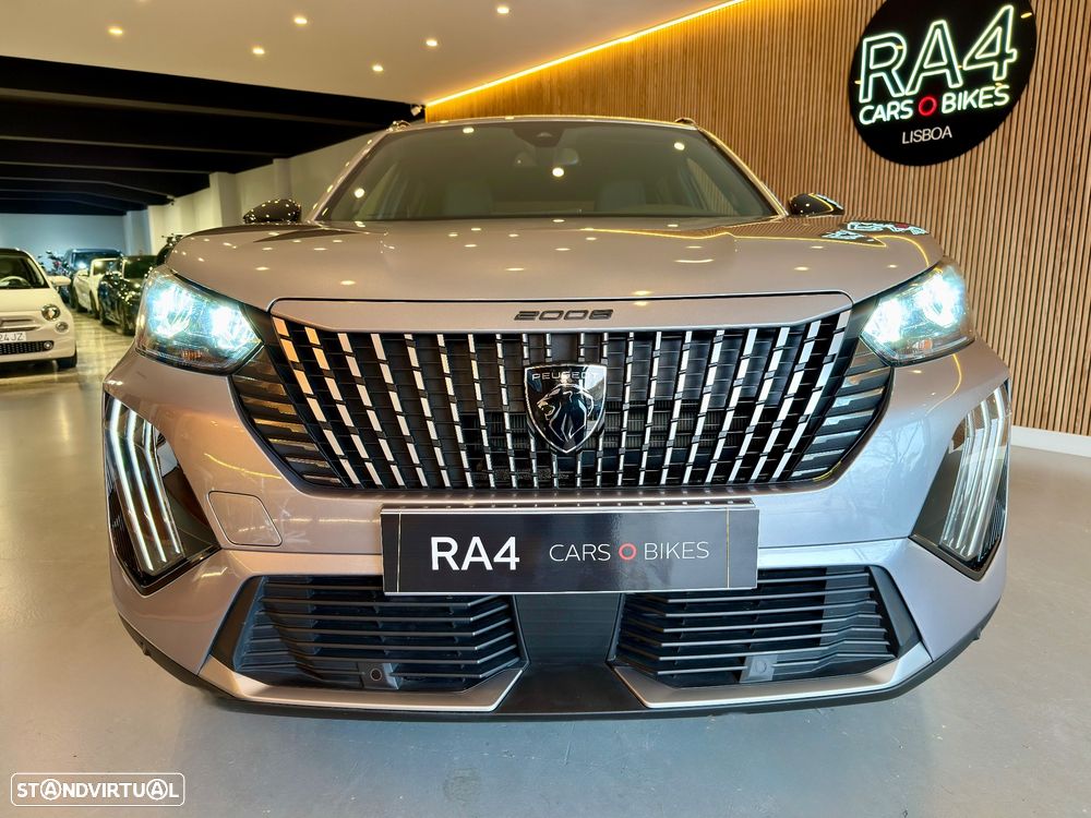 Peugeot e-2008 Allure - 44