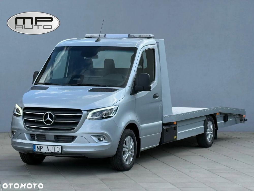 Mercedes-Benz Sprinter - 1