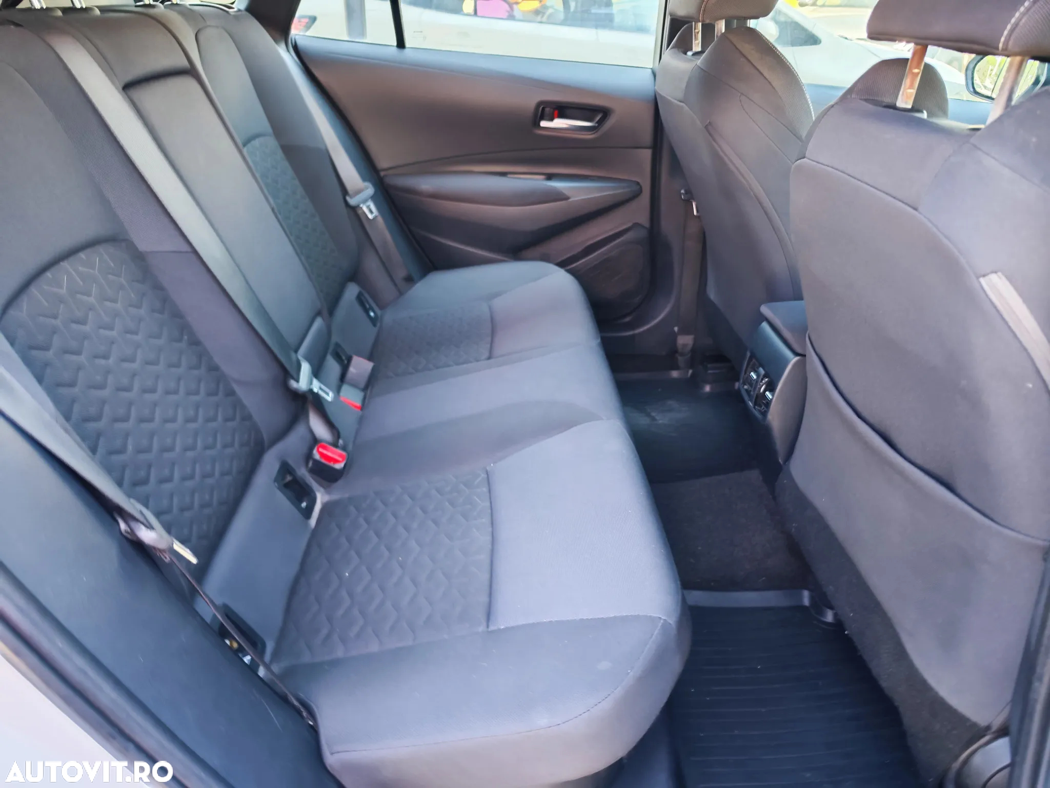 Toyota Corolla 1.8 HSD Dynamic - 15