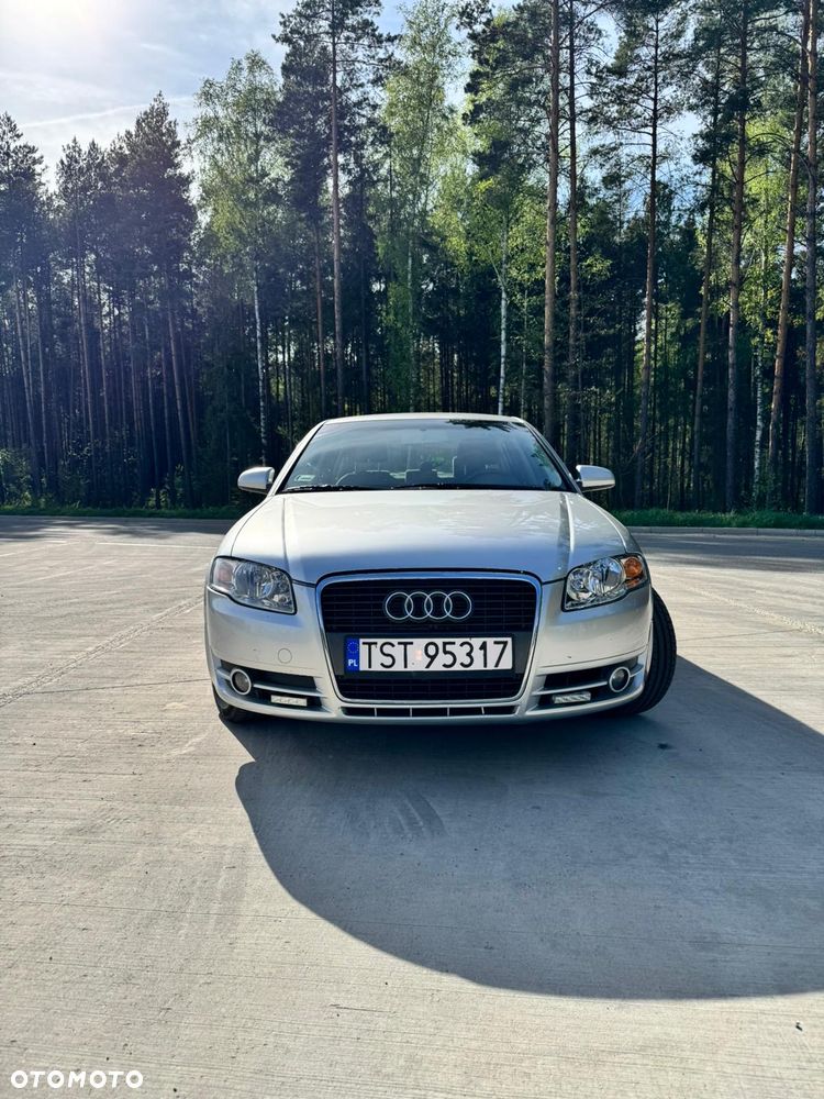 Audi A4 Limousine 2.0 TDI DPF - 4