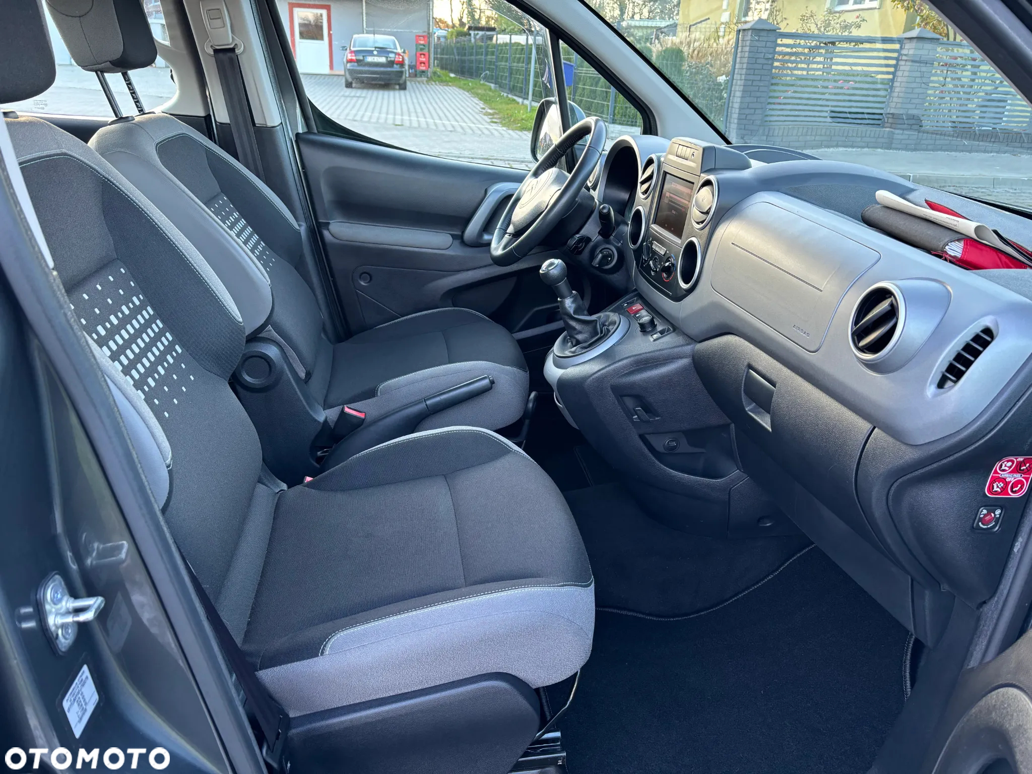 Citroën Berlingo Multispace BlueHDi 100 FEEL - 8
