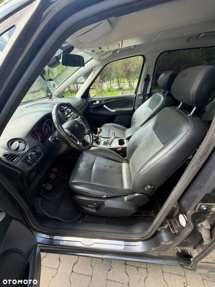 Ford Galaxy 2.0 TDCi Ambiente - 6