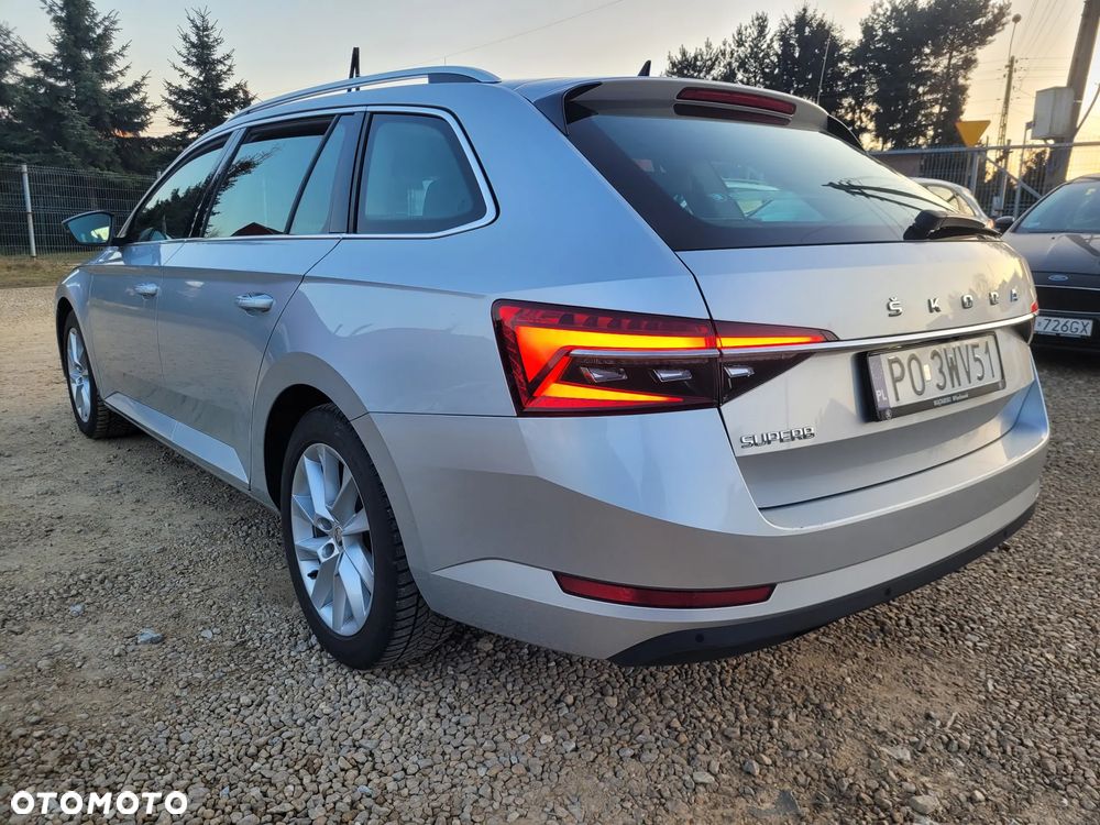Skoda Superb 2.0 TDI SCR Ambition DSG - 4