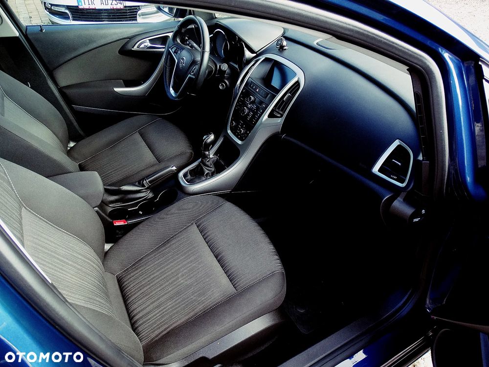 Opel Astra 1.4 Turbo Color Edition - 29