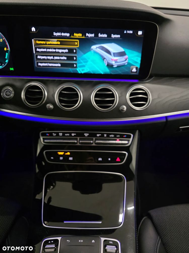Mercedes-Benz Klasa E 300 de 4-Matic Exclusive - 15