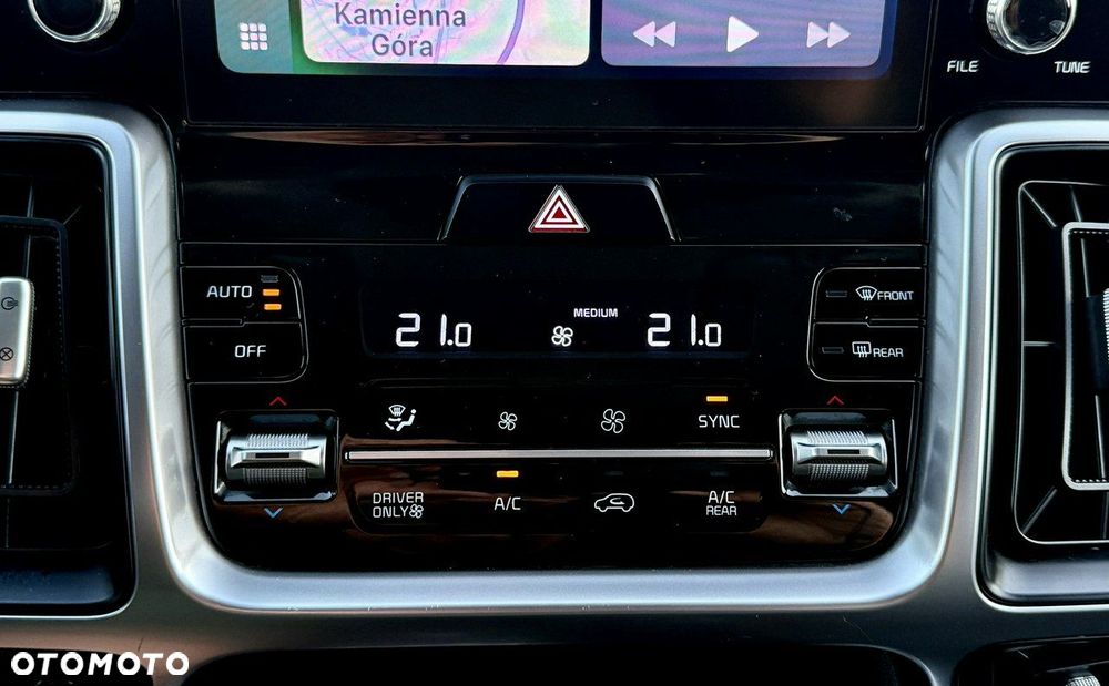 Kia Sorento - 30