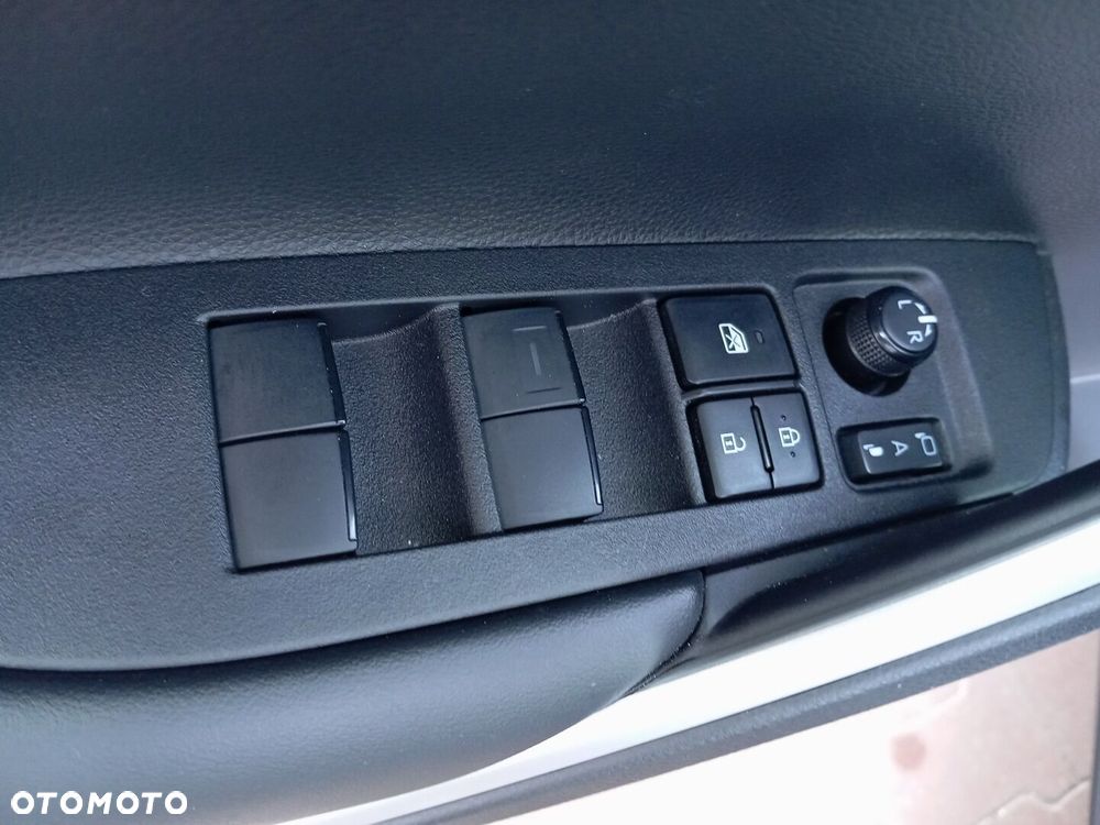 Toyota Corolla Cross 2.0 Hybrid Executive - 15