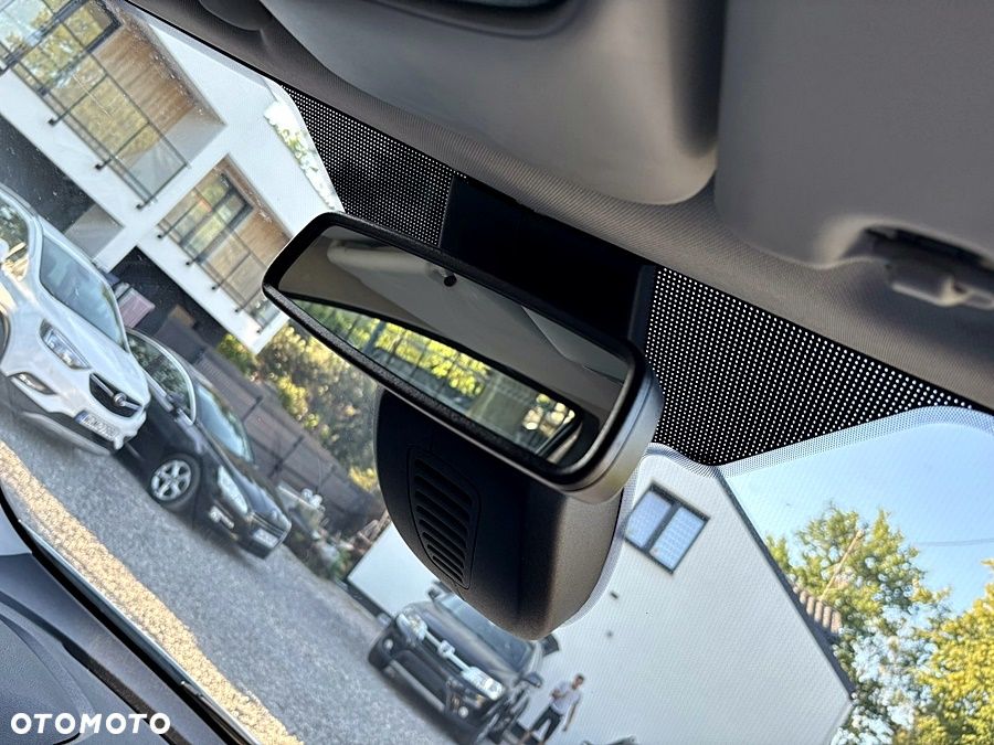 Ford Tourneo Connect 1.5TDCi Titanium - 32