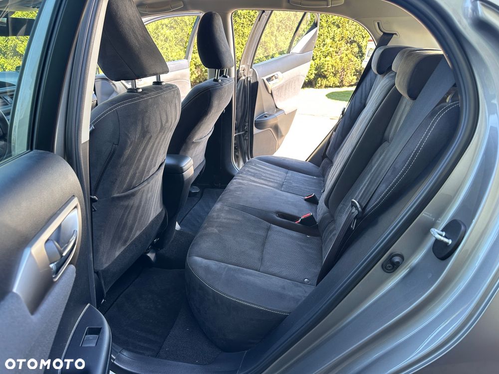 Lexus CT 200h Prestige - 22