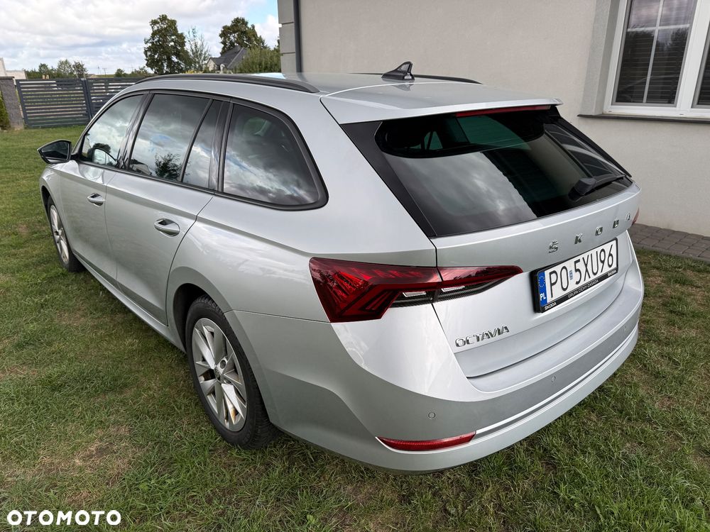 Skoda Octavia 2022 photo 3