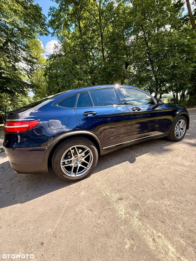Mercedes-Benz GLC - 22
