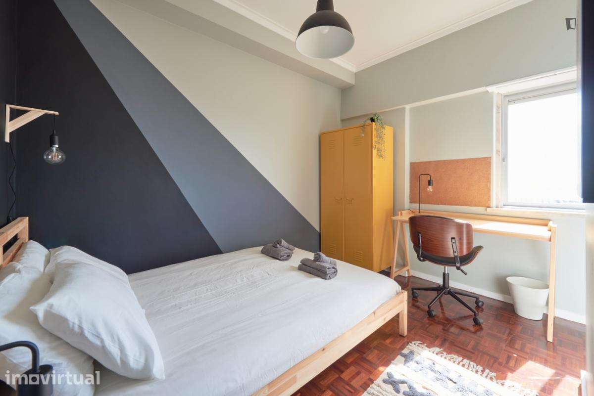 Quarto - localizado em Olaias Lisbon - Grande imagem: 3/24