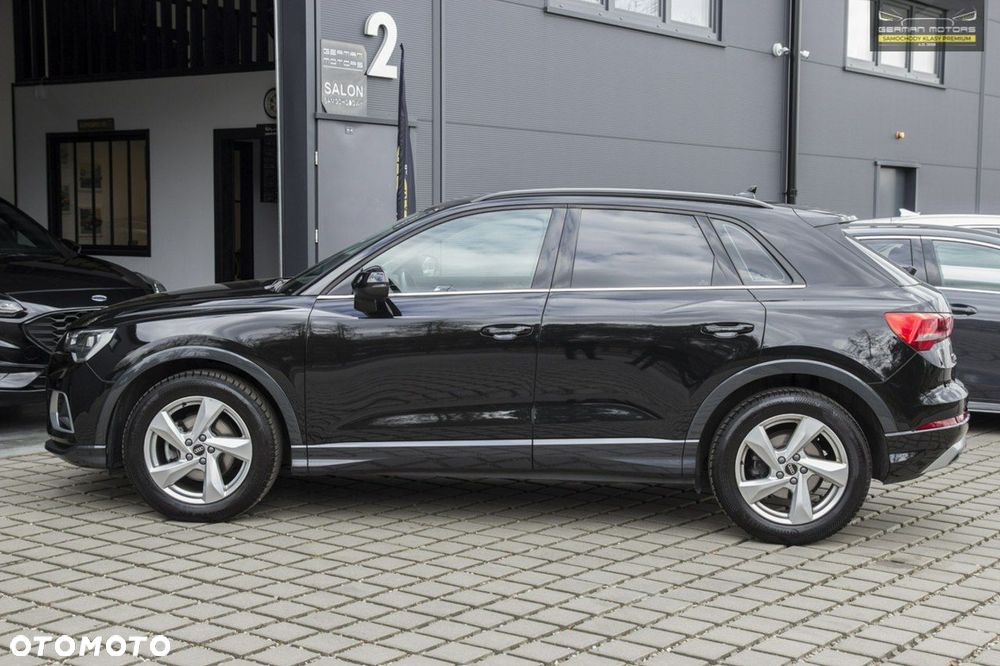 Audi Q3 - 18