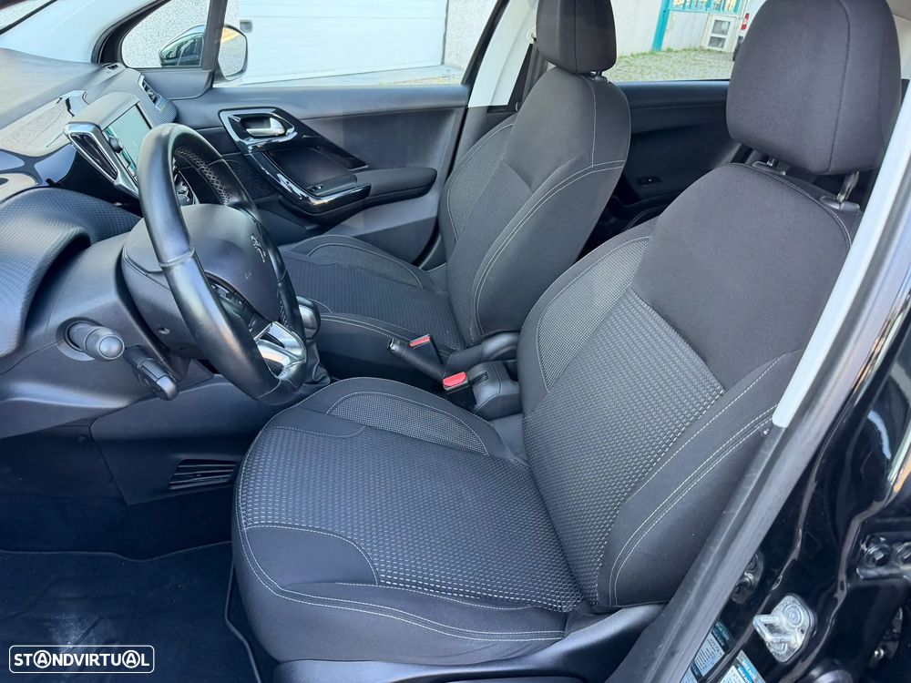 Peugeot 208 1.6 BlueHDi Active - 12