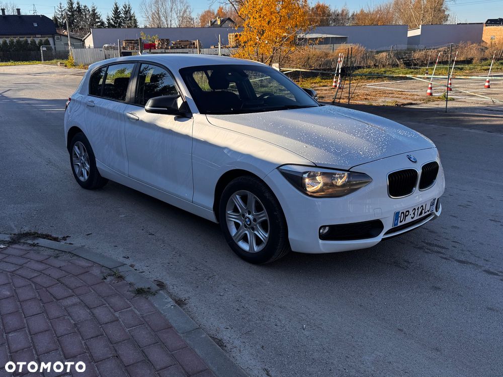 BMW Seria 1 114d Sport Line - 1