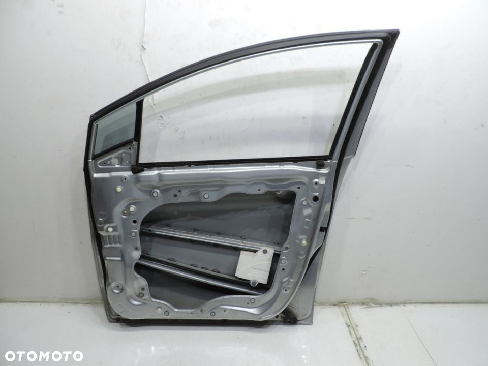 DRZWI PRAWY PRZÓD 22V MAZDA 5 I - 8