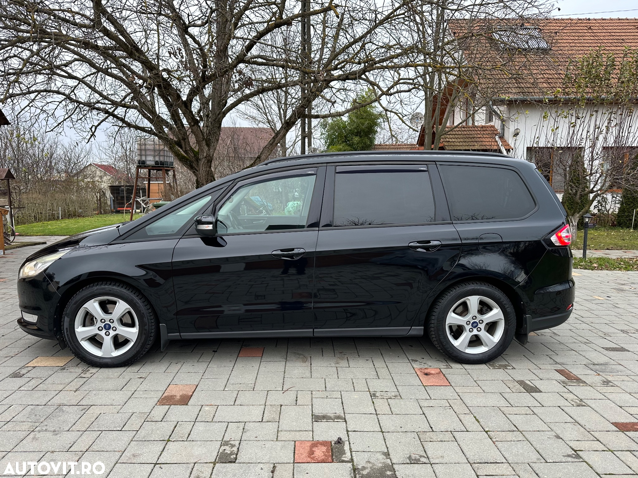 Ford Galaxy 2.0 TDCi Powershift Titanium - 3