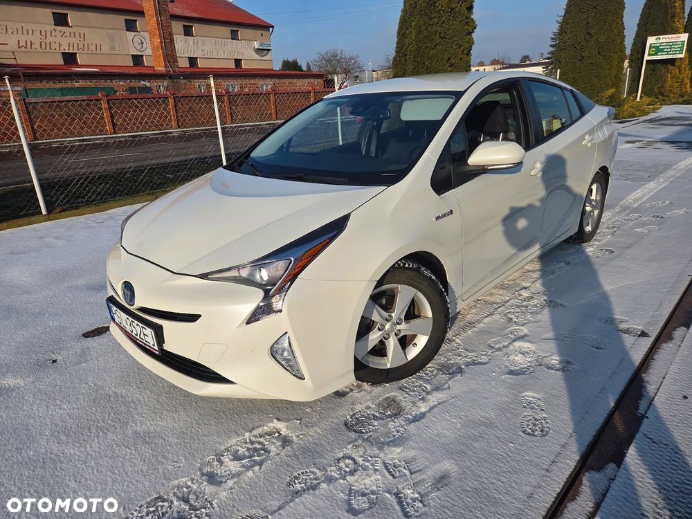 Toyota Prius 1.8 Hybrid Premium - 2